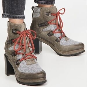 Sorel Felt High Heel Block Ankle Boots Size 8.5